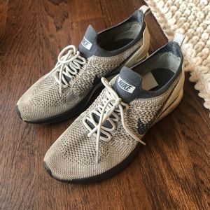 Nike Mariah Flyknit